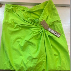 NWT SKIMS SIGNATURE SWIM SARONG SKIRT  - NEON GREEN SMALL